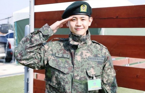 13 Idola K-pop Yang Akan Kembali dari Militer Paruh Kedua Tahun 2020 ini